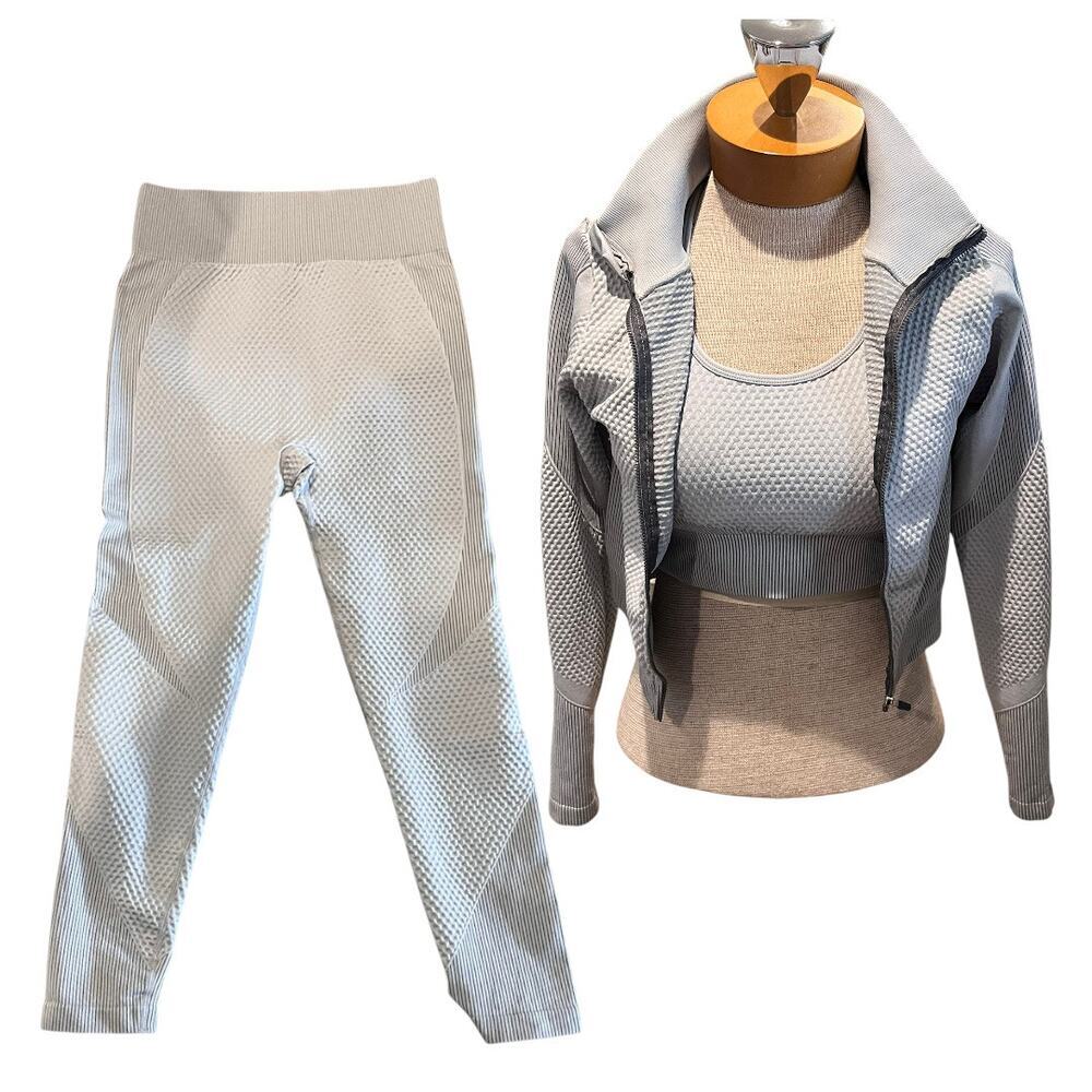 Womens Set Athleticwear Jacket Sports Bra Leggings Gray Size "Large" Small/Med